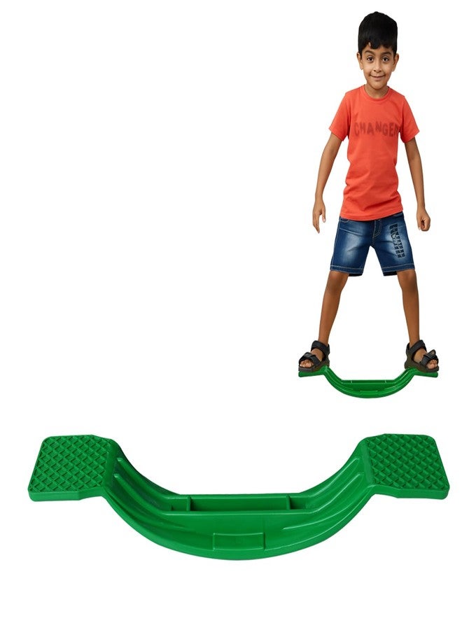 GISCO لوح التوازن من جيسكو، لوح التوازن المتأرجح، لوح التأرجح، لعبة الأرجوحة للأطفال، لعبة رياضية للأطفال، لعبة داخلية/خارجية | مصنوع من بلاستيك متين وآمن | (أخضر) - Image 1